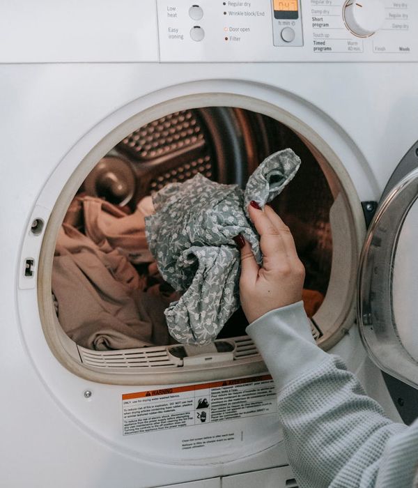 Advanced washing machines comparison with water consumption metrics